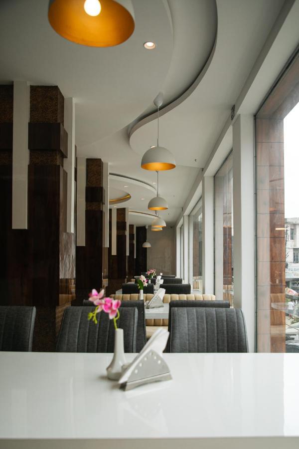 Crescent International Kohima Exteriör bild